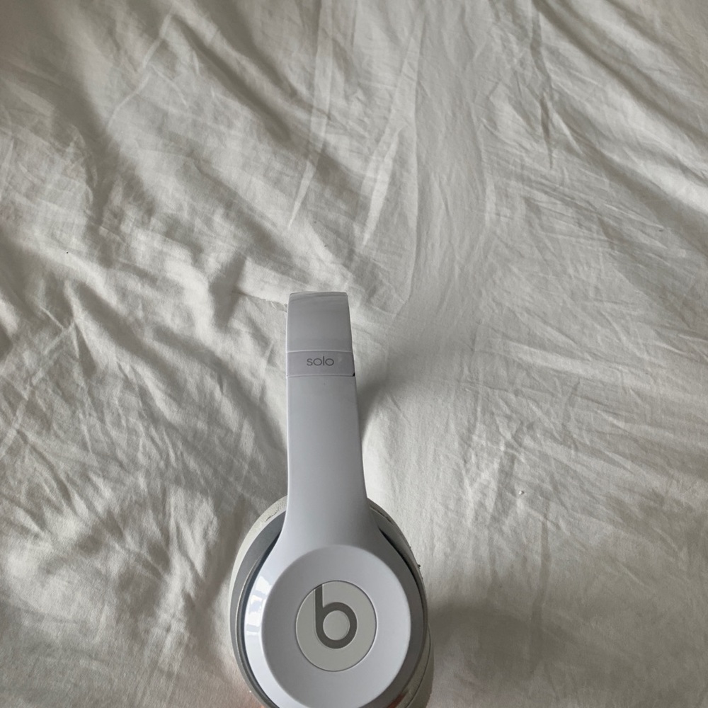 Beats - Picture 3 of 4